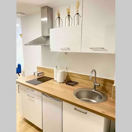 Magnifique studio au cœur de Reims Extérieur photo